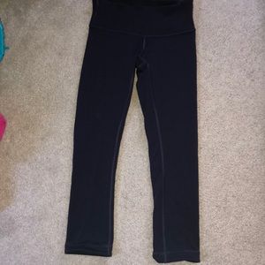 lululemon athletica Pants - Lululemon Cropped Leggings lululemon athletica Pants - Lululemon Cropped Leggings